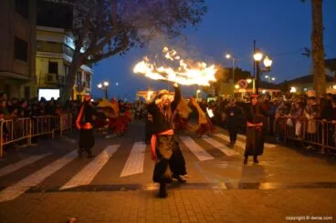 Cabalgata Reyes Magos 2015 – malabaristas de fuego