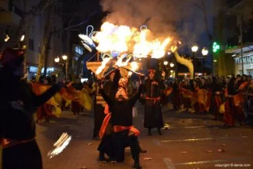 Cabalgata Reyes Magos 2015 – malabaristas de fuego