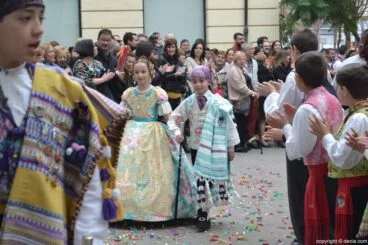 Presentación infantil Campaments 2016 – Llegada de la comisión