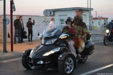 Cabalgata Dénia 2016 – Llegada de los Reyes al puerto