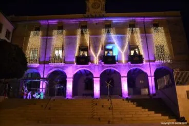 Cabalgata Reyes Magos 2015 – los reyes desde el Ayuntamiento