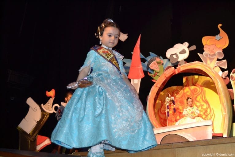 Presentación infantil Campaments 2016 - Vera