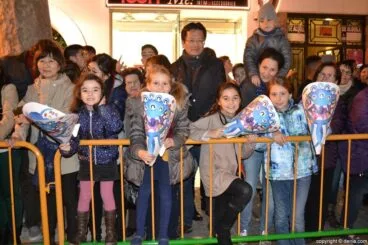 Cabalgata Dénia 2016 – Niñas con cucurucho