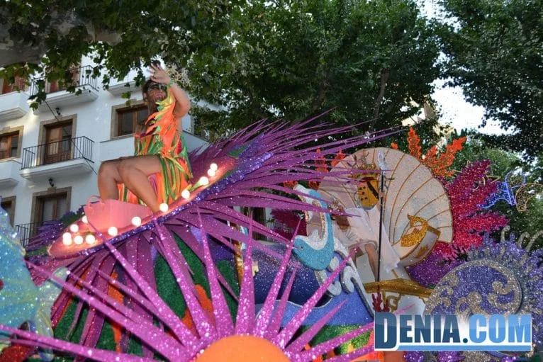 Carrozas de Dénia 2013 - Falla Baix la Mar