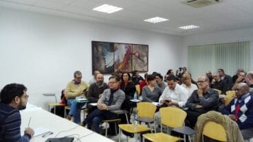 Charla sobre el Banco de Tierras