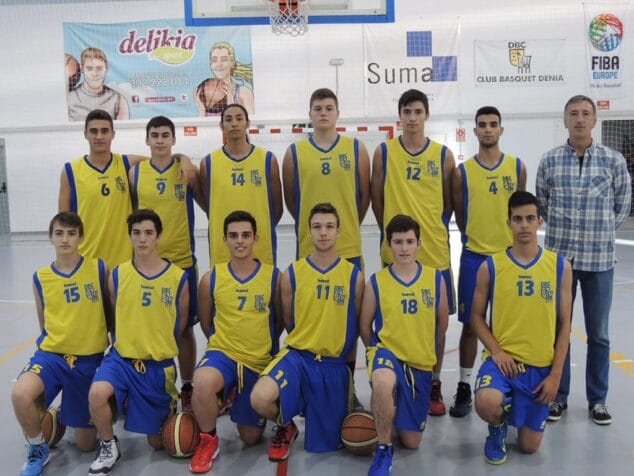 Equipo del Dénia Básquet Junior