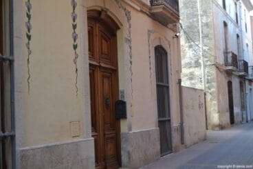 Fachada de la vivienda de la calle Cavallers