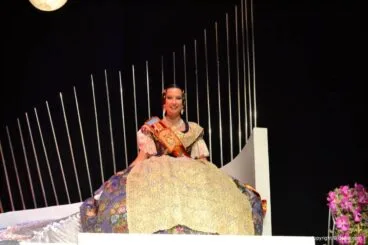 Fallera Mayor de Baix la mar 2015 – laura Oltra