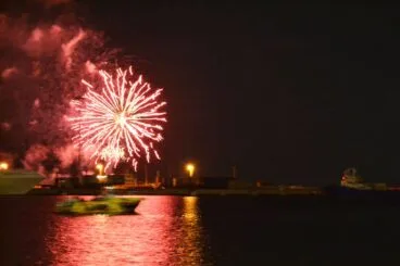 Fuegos artificiales en las fiestas de Dénia