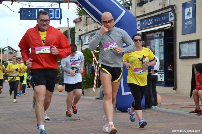 José Mª Chornet y Javier Reyes pasando por primera vez por meta