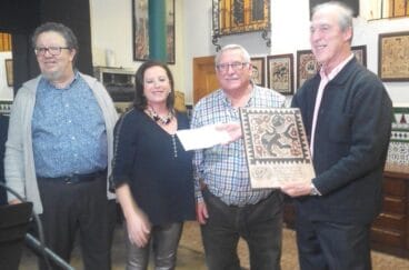 José Pejó recoge su premio