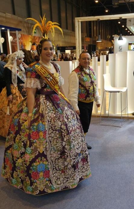 La fallera mayor de Dënia en Fitur