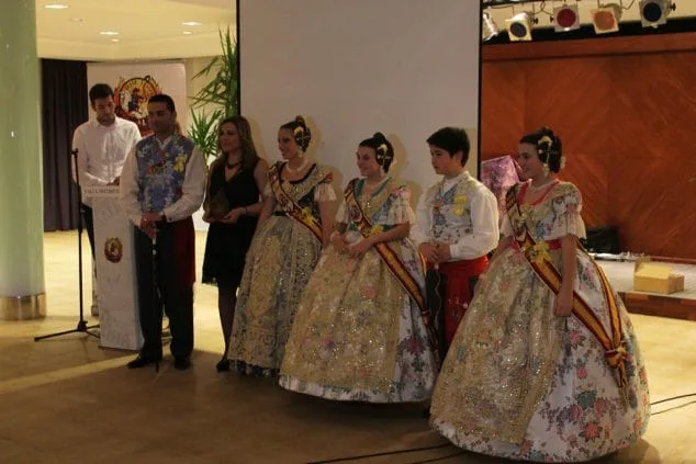 Mención 2016 de la Falla Oeste a Leo Molina