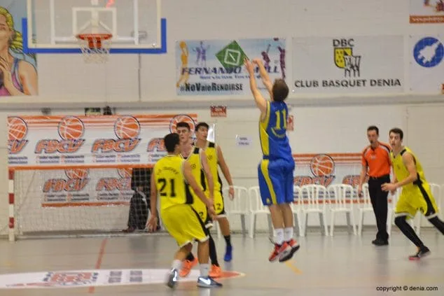 Los juniors del Dénia Básquet campeones de la Copa Junior Preferente 15 Triple de Marc Muñoz