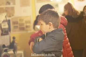 Visita de la falla Oeste al Museo del Juguete
