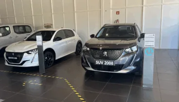 Nuevo Peugeot 208 y SUV 2008 en Peumóvil