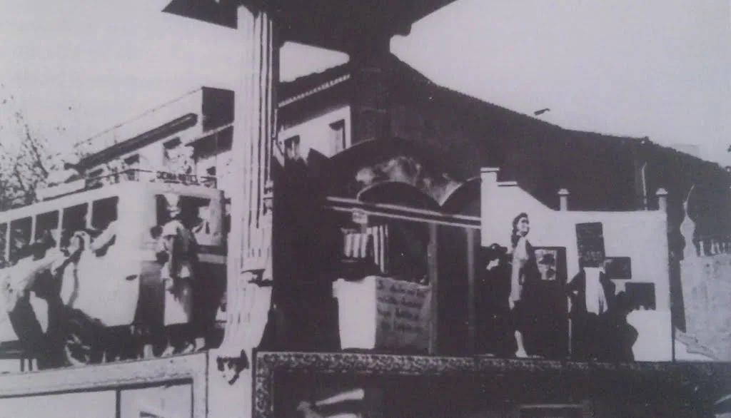 primer monumento de la falla centro