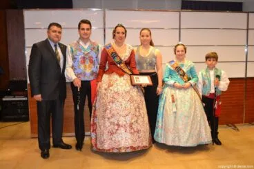 Gala 50 Aniversario Falla Saladar – Capitán y abanderada cristianos