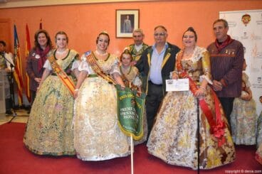 Premio a la ornamentación del monumento para la Falla Darrere del castell