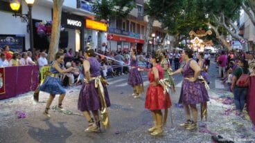 Carrozas Dénia 2015 – Comparsa Falla Saladar