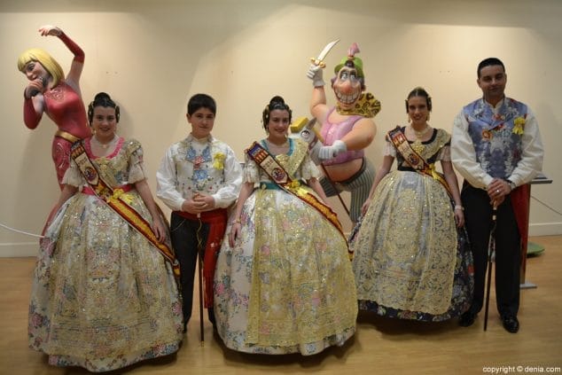28 Exposición del Ninot 2016 Ninot Falla Oeste