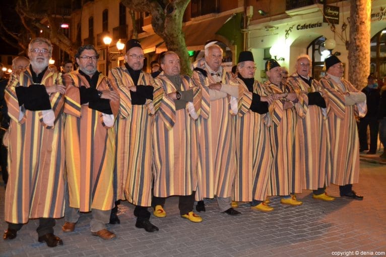 Entraeta Mig Any 2016 - Filà Walies