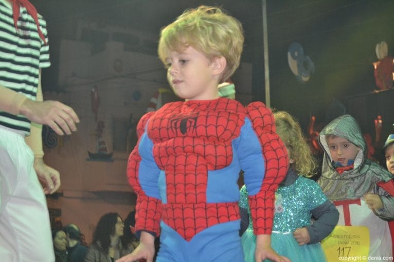 Carnaval infantil Dénia 2016 - Desfile de participantes
