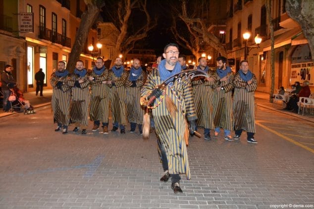 46 Entraeta Mig Any 2016 Filà Amiries