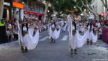 Carrozas Dénia 2015 – Comparsa Darrere del Castell