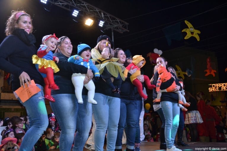 Carnaval infantil Dénia 2016 - Desfile de participantes