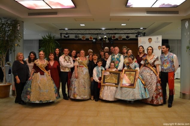 77 Sopar de Gala 2016 Rafa Rosalén con la falla Saladar