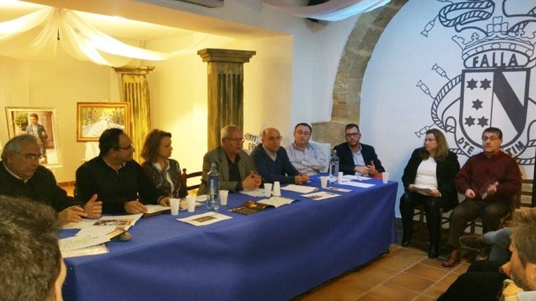 Charla sobre turismo en Baix la Mar