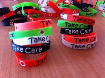 Colección de Pulseras Take Care