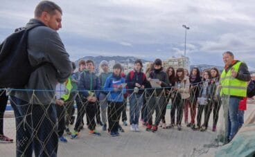 Explicación de un pescador a los escolares