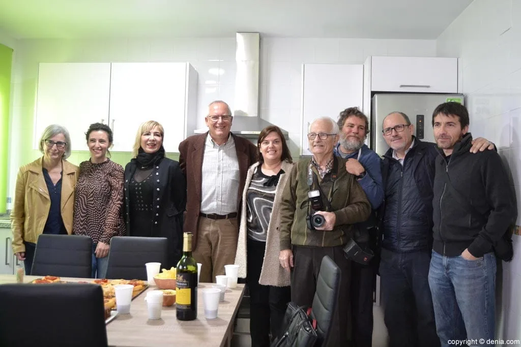 APROSDECO inaugura su segunda vivienda tutelada para personas con discapacidad psíquica 1 Inauguración vivienda tutelada APROSDECO