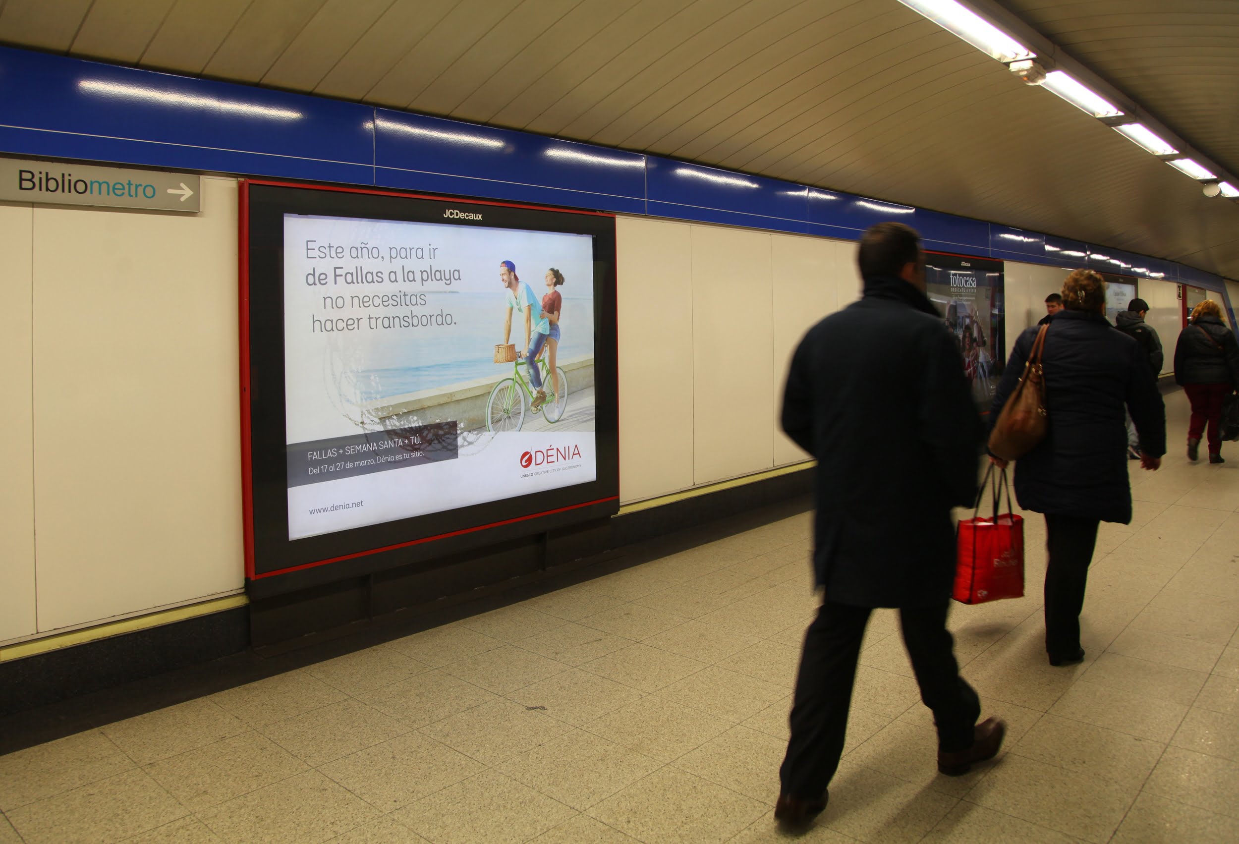 Promoción de Dénia en la estación de metro de Nuevos Ministerios