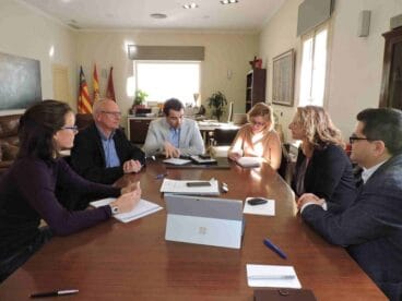 Reunión con el diputado Eduardo Dolón