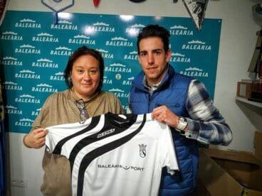 Tonet junto a la presidenta Gema Estrela