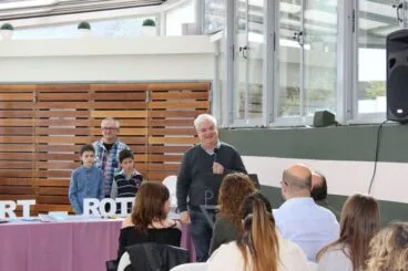 Toni Reig en la presentación del pergamino de Port Rotes