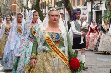 Comisión de la falla Saladar en la ofrenda