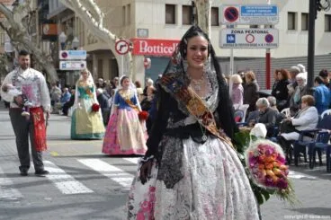 Ofrenda de Flores Fallas Dénia 2016 – Falla Camp Roig