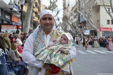 Ofrenda de Flores Fallas Dénia 2016 – Falla Campaments