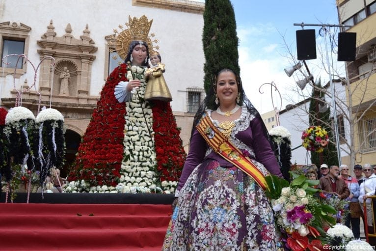 04 Ofrenda de flores fallas Dénia 2016 - Marina Margalejo