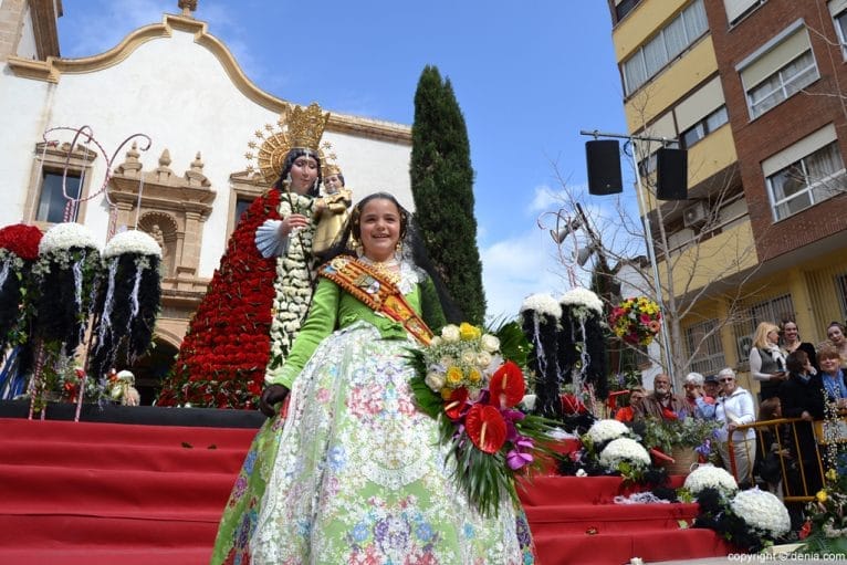 05 Ofrenda de flores fallas Dénia 2016 - Alejandra Pastor