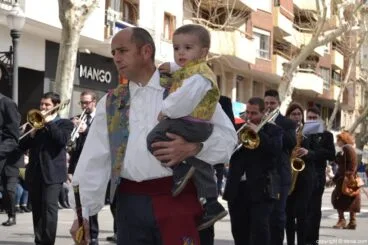 Ofrenda de Flores Fallas Dénia 2016 – Falla Darrere del castell