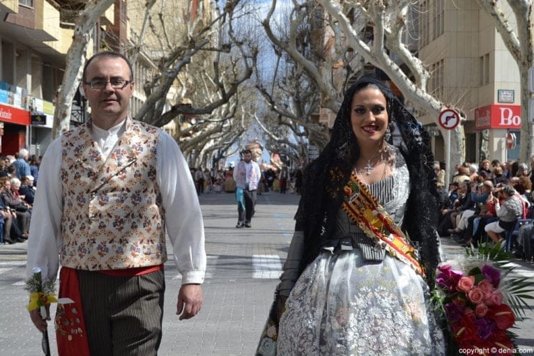 Ofrenda de Flores Fallas Dénia 2016 - Falla Les Roques - Cargos