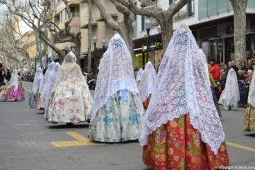 109 Ofrenda de Flores Fallas Dénia 2016 – Falla París Pedrera