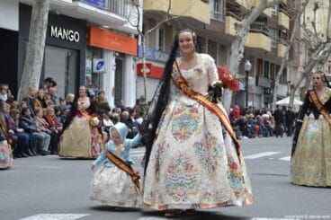 124 Ofrenda de Flores Fallas Dénia 2016 – Falla Centro