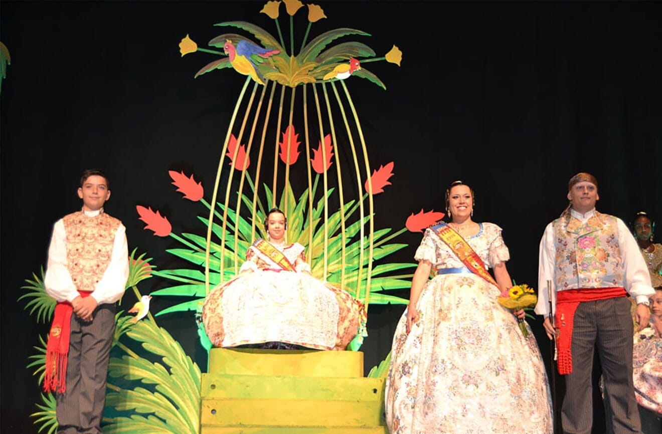 Presentación infantil París Pedrera 2015 - Pleitesía de los cargos 2015