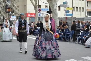 157 Ofrenda de Flores Fallas Dénia 2016 – Representantes de Elche